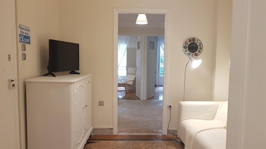 Errathens Vanilla Apartment - Athens Center Extérieur photo